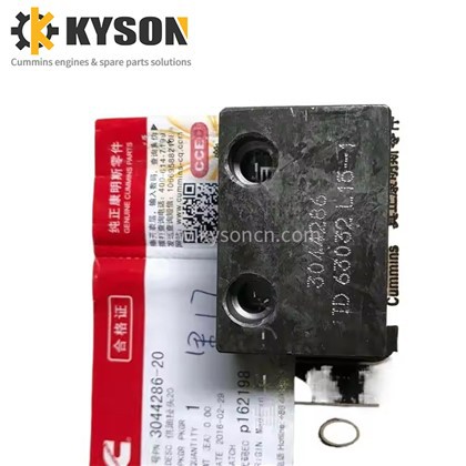 G50 K50 Qsk50 Sambungan Bekalan Minyak Enjin Diesel 3044286 Untuk Cummins